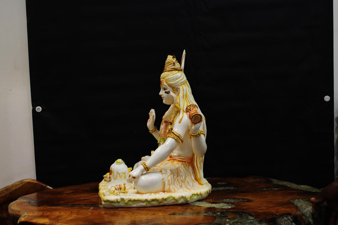 Shiva Sitting