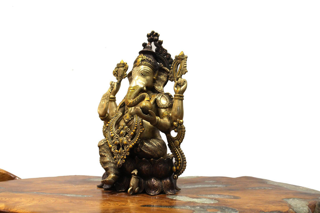 South-style 3 Tone Ganpati